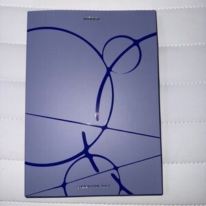 ATEEZ Golden Hour: Part 4 Album (Ver. A)